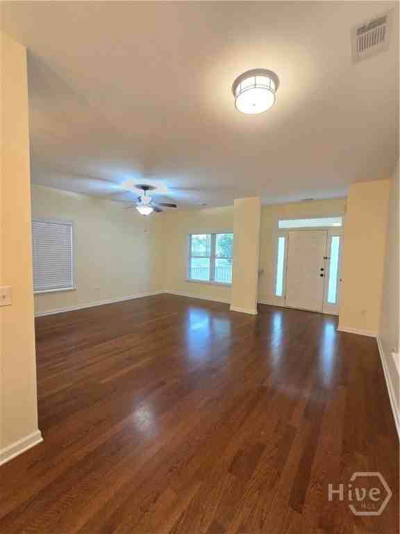 503 E 32nd St - Photo 5 of 19