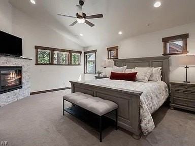 766 Rosewood Cir - Photo 5 of 10