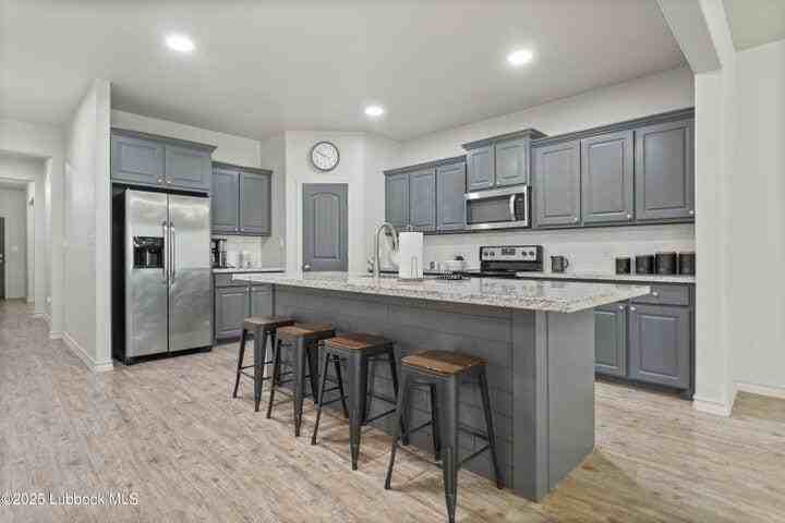 5303 Lehigh St - Photo 6 of 31