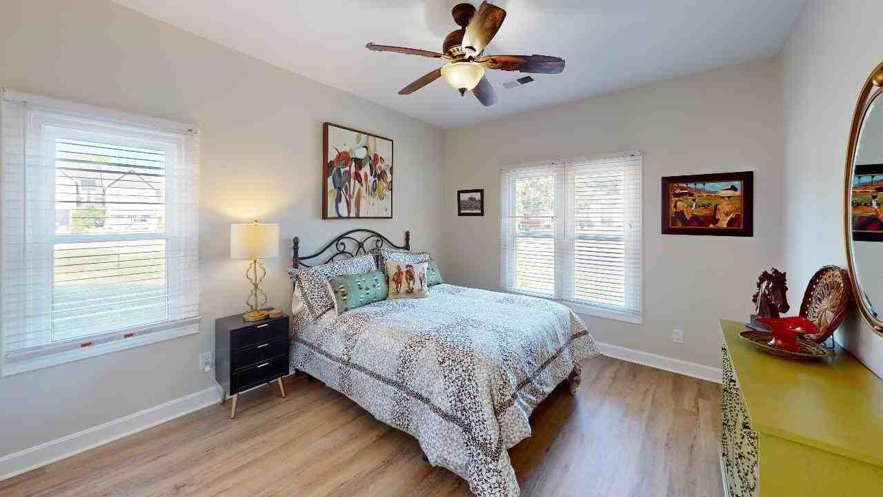 3529 Cave Hill Pl - Photo 4 of 33