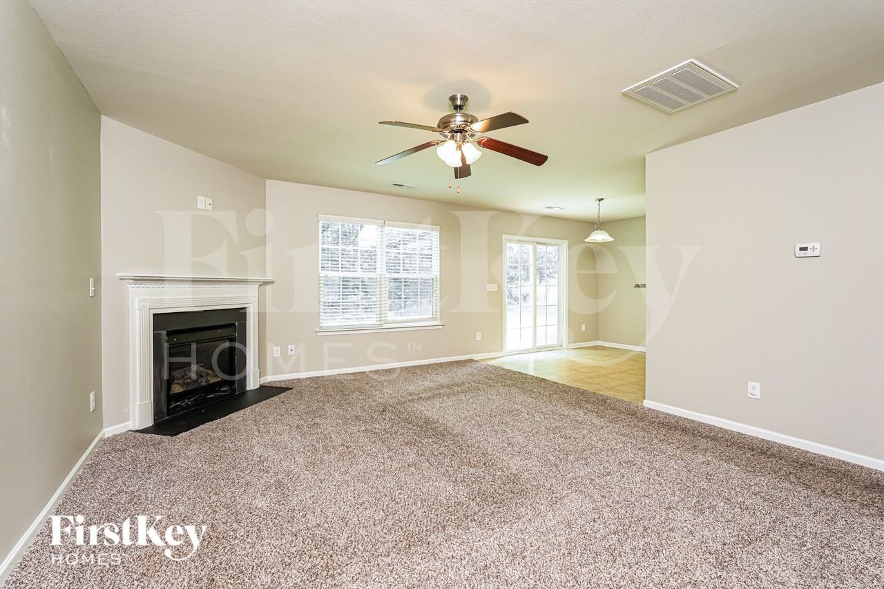 1509 Cavendish Ct - Photo 3 of 15