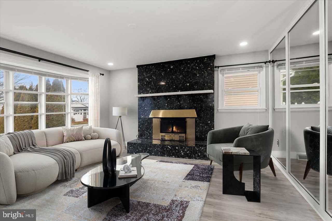 517 Winters Ln - Photo 2 of 44