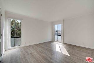 2324 S Beverly Glen Blvd #201 - Photo 2 of 8