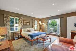 6717 Whitley Ter - Photo 5 of 8
