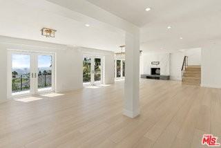 1404 Devlin Dr - Photo 3 of 5