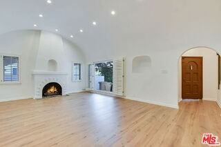 344 S Swall Dr - Photo 5 of 8