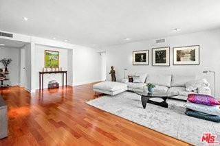 851 N Kings Rd #102 - Photo 5 of 8