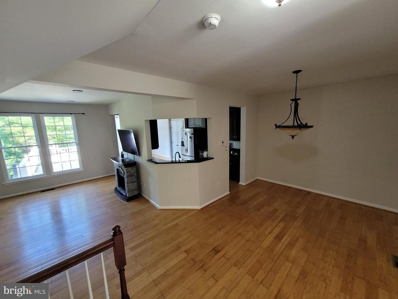 10 Bridle Ct - Photo 6 of 34