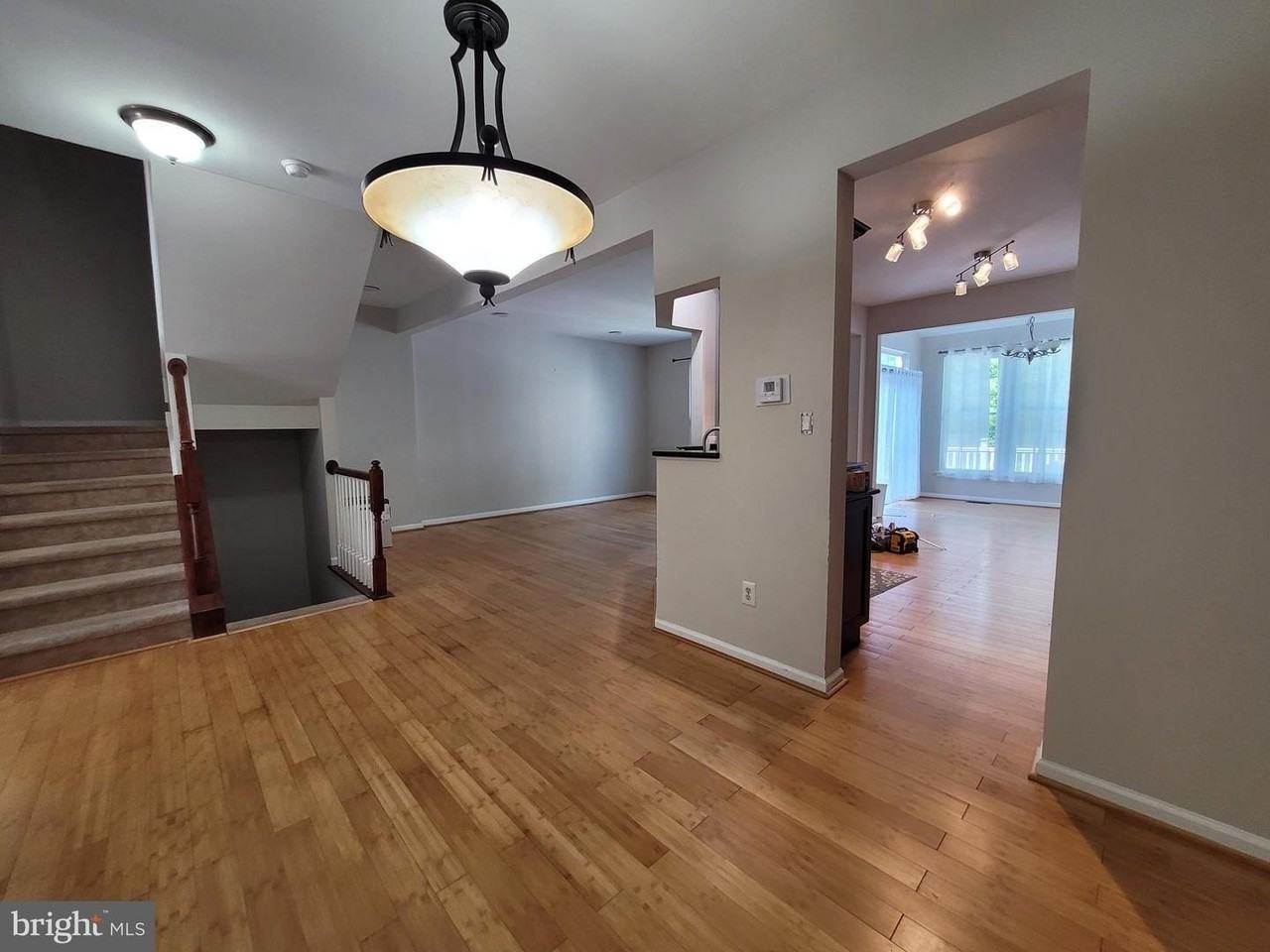 10 Bridle Ct - Photo 7 of 34