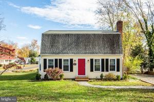 featured image of 1445 Heatherstone Dr