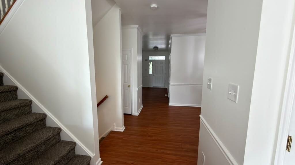 1071 King Way - Photo 5 of 26