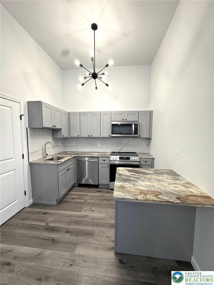 810 Monocacy St #103 - Photo 4 of 20