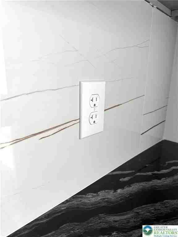810 Monocacy St #103 - Photo 5 of 20