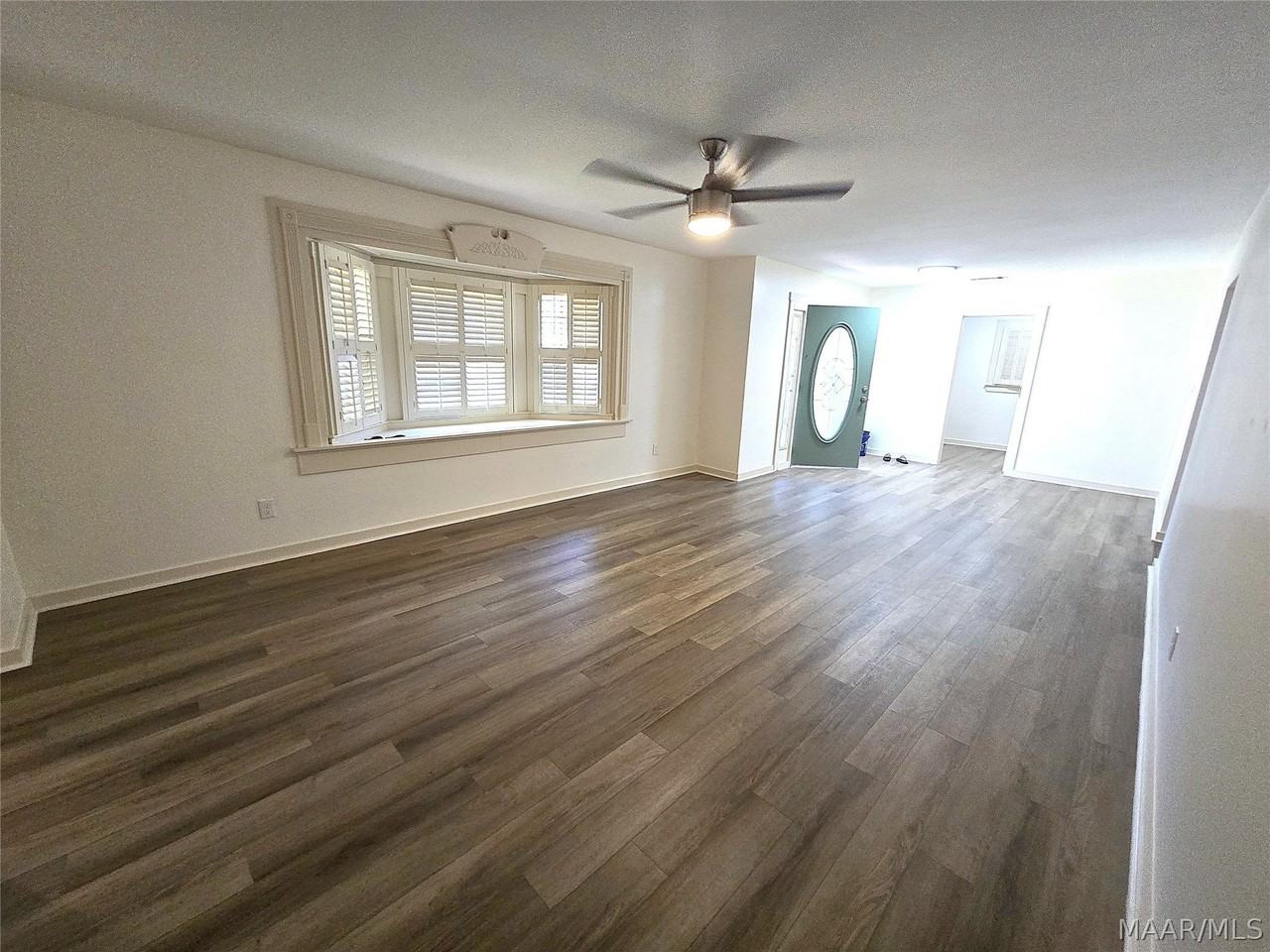 3024 Pelzer Ave - Photo 5 of 29