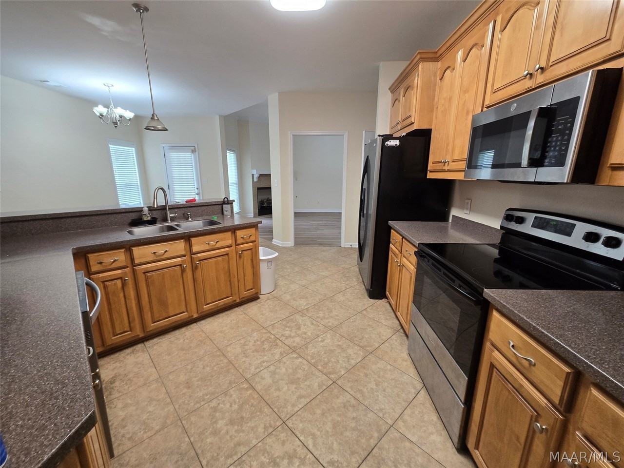 405 Harvest Loop - Photo 2 of 25