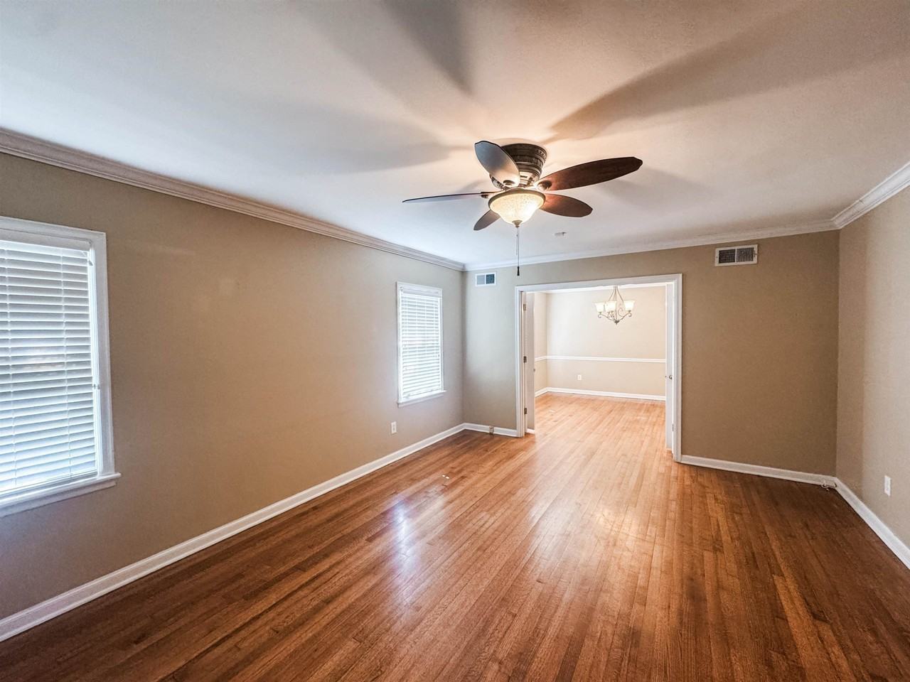 5169 Sequoia Ave - Photo 2 of 14