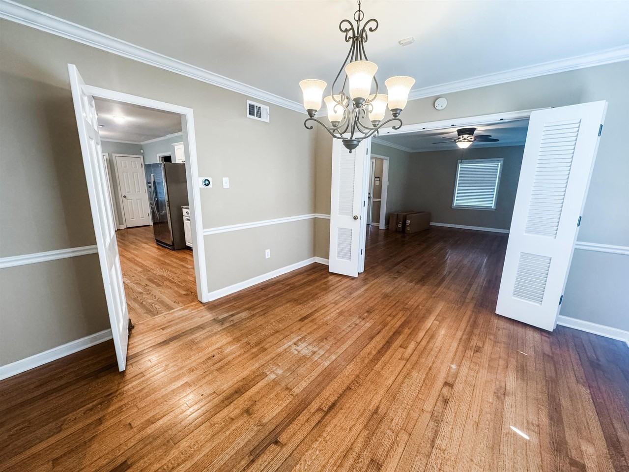 5169 Sequoia Ave - Photo 4 of 14