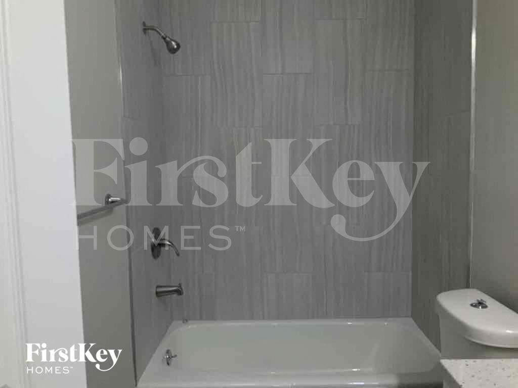 2412 Bridger Dr - Photo 7 of 15