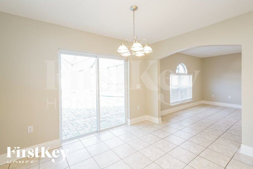 10714 Opus Dr - Photo 4 of 15