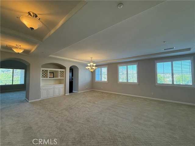18975 Northern Dancer Ln - Photo 4 of 8
