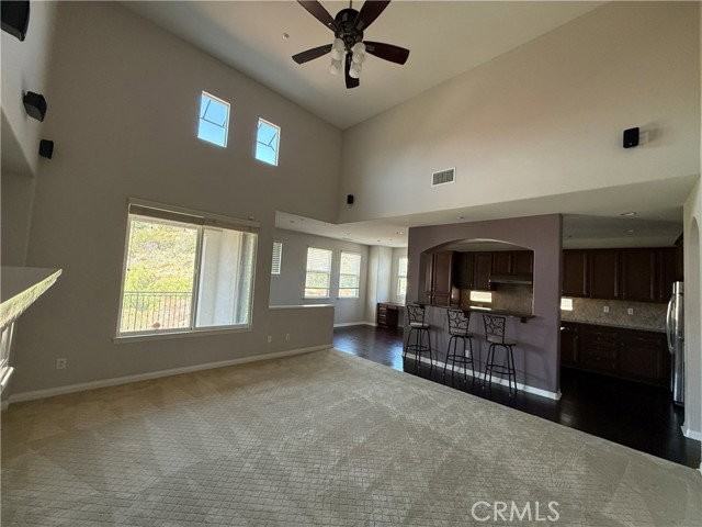 18975 Northern Dancer Ln - Photo 5 of 8
