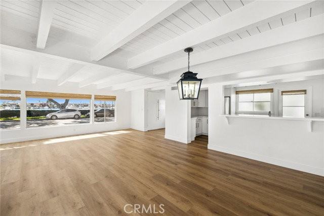 2551 Bayshore Dr - Photo 7 of 7