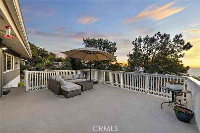 22271 3rd Ave - Photo 4 of 8