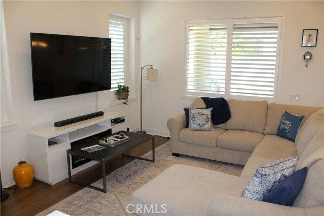 809 Sunrise Rd - Photo 3 of 6