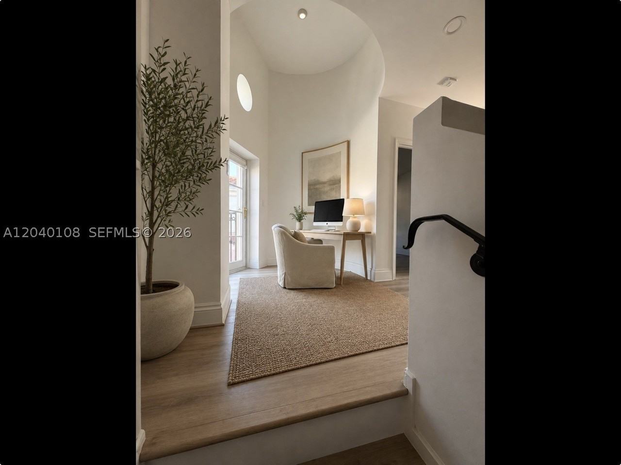 18410 Ne 30th Ave #18410 - Photo 5 of 23