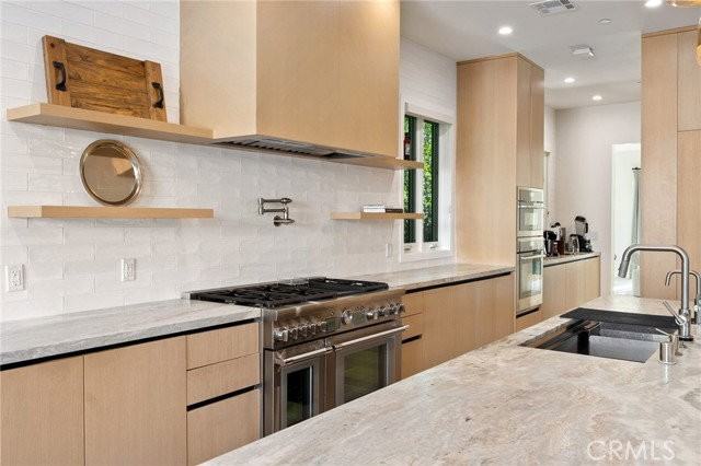 15547 Valley Vista Blvd - Photo 3 of 8