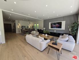 5012 Enfield Ave - Photo 1 of 1