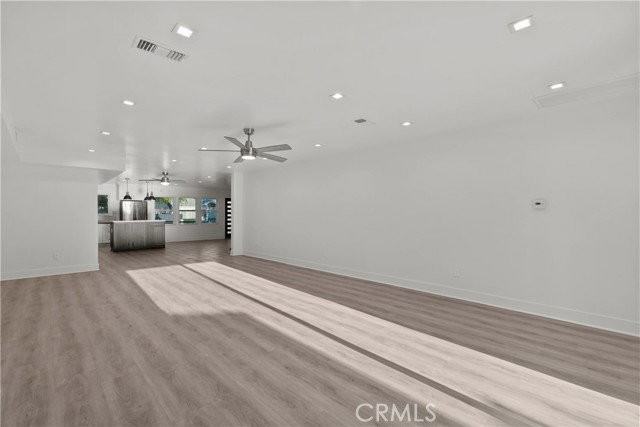 6051 Teesdale Ave - Photo 4 of 8
