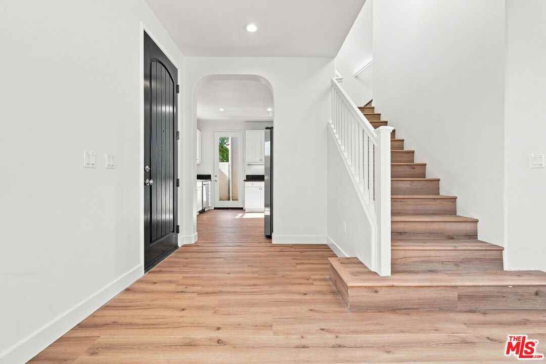20115 Pienza Ln - Photo 5 of 8