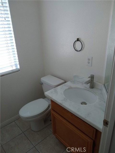 813 W Walnut Ave - Photo 7 of 8