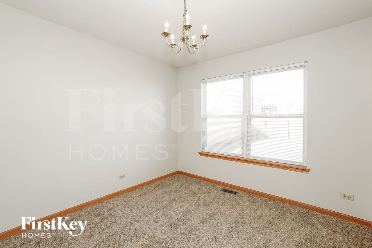 1907 Vermette Cir - Photo 4 of 16