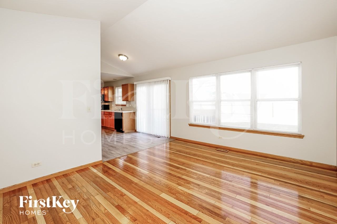 1907 Vermette Cir - Photo 7 of 16