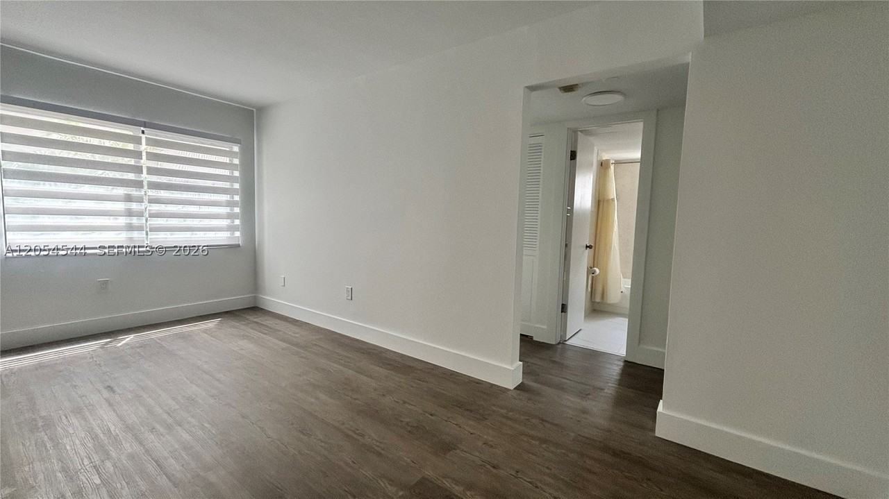 8540 Sw 133rd Avenue Rd #219 - Photo 5 of 32