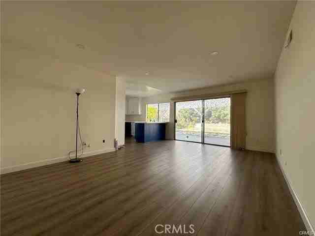 600 Marek Dr - Photo 3 of 6