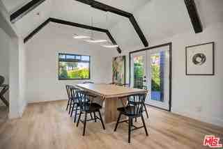1145 S Longwood Ave - Photo 6 of 8