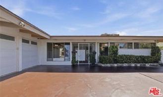6732 Wooster Ave - Photo 1 of 1