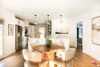 122 N Wilton Pl - Photo 7 of 8