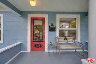 1328 10th St - Photo 2 of 8