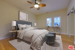 1328 10th St - Photo 5 of 8