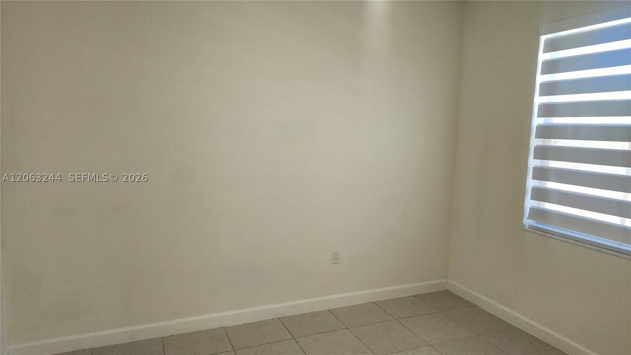 12897 Sw 234th St #12897 - Photo 3 of 41