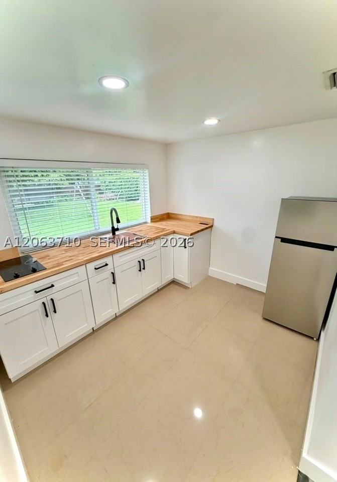 117 Ne 115th St #1 - Photo 4 of 11