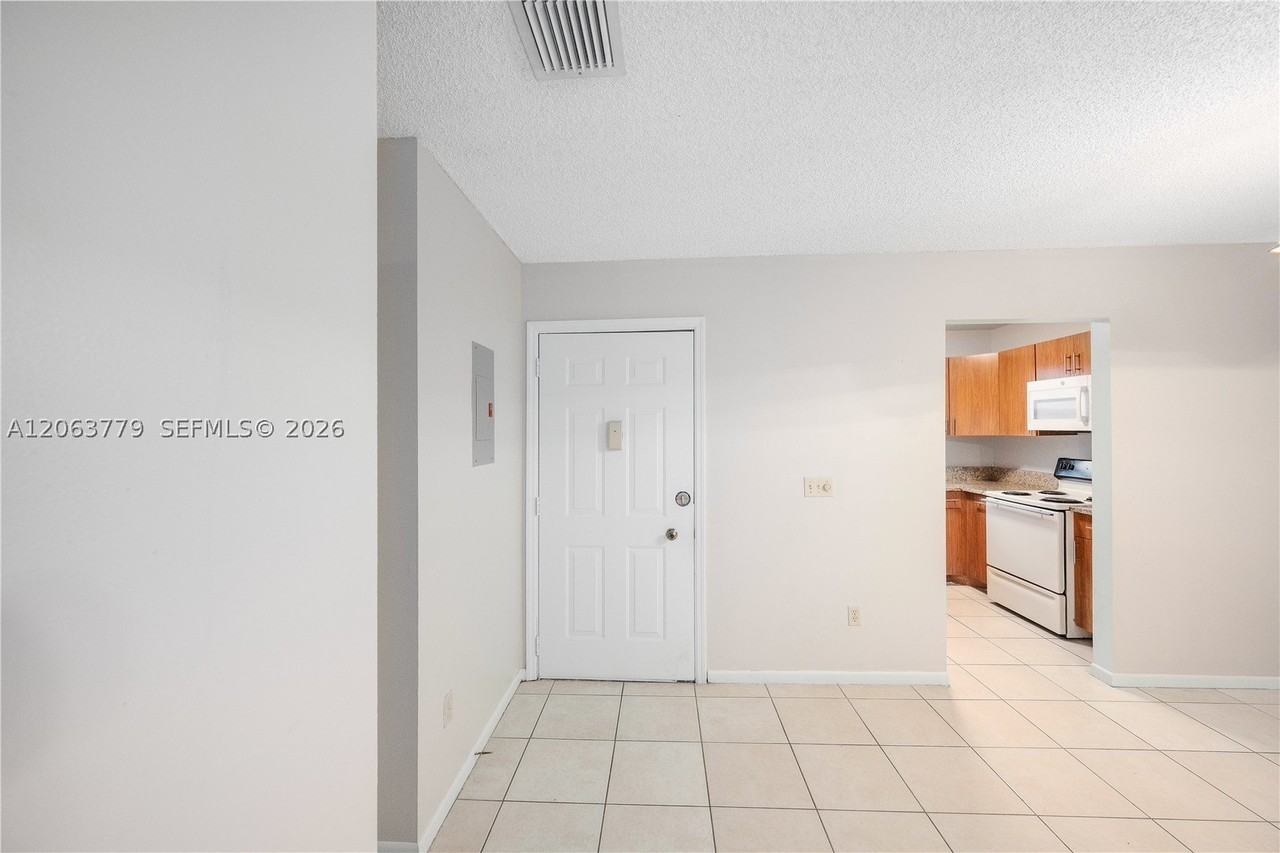 2683 Lakehaven Rd #2683 - Photo 3 of 11
