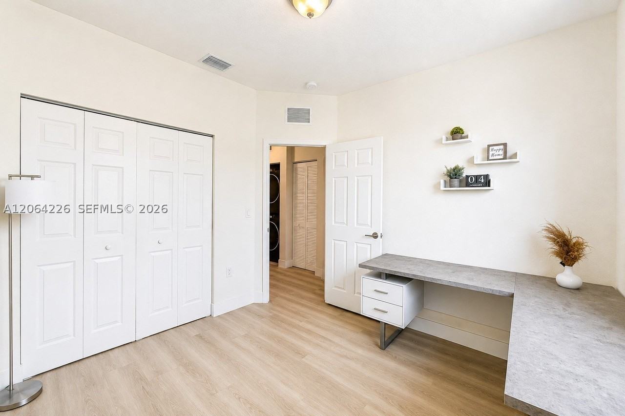 10545 W 32nd Ln #0 - Photo 7 of 23