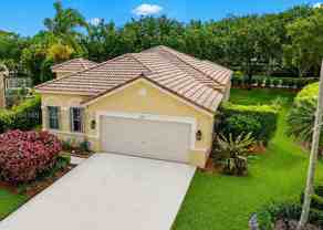 885 Tanglewood Cir #885 - Photo 1 of 1