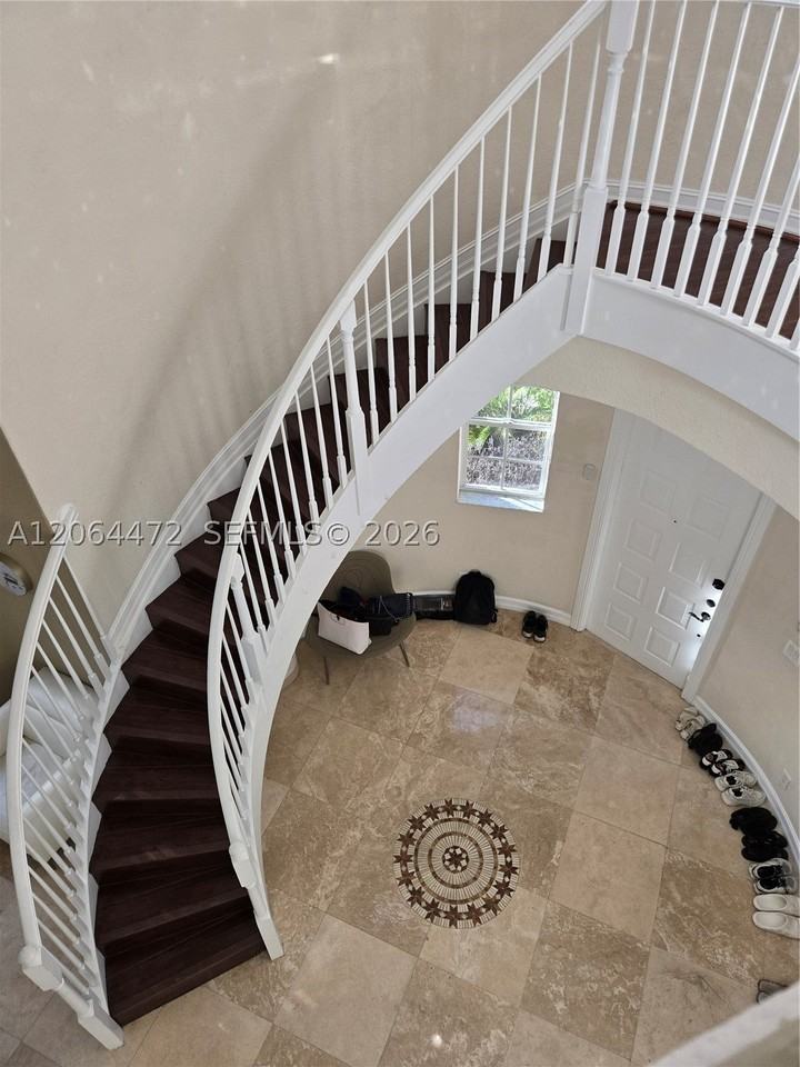 11770 Nw 2nd St - Photo 4 of 12