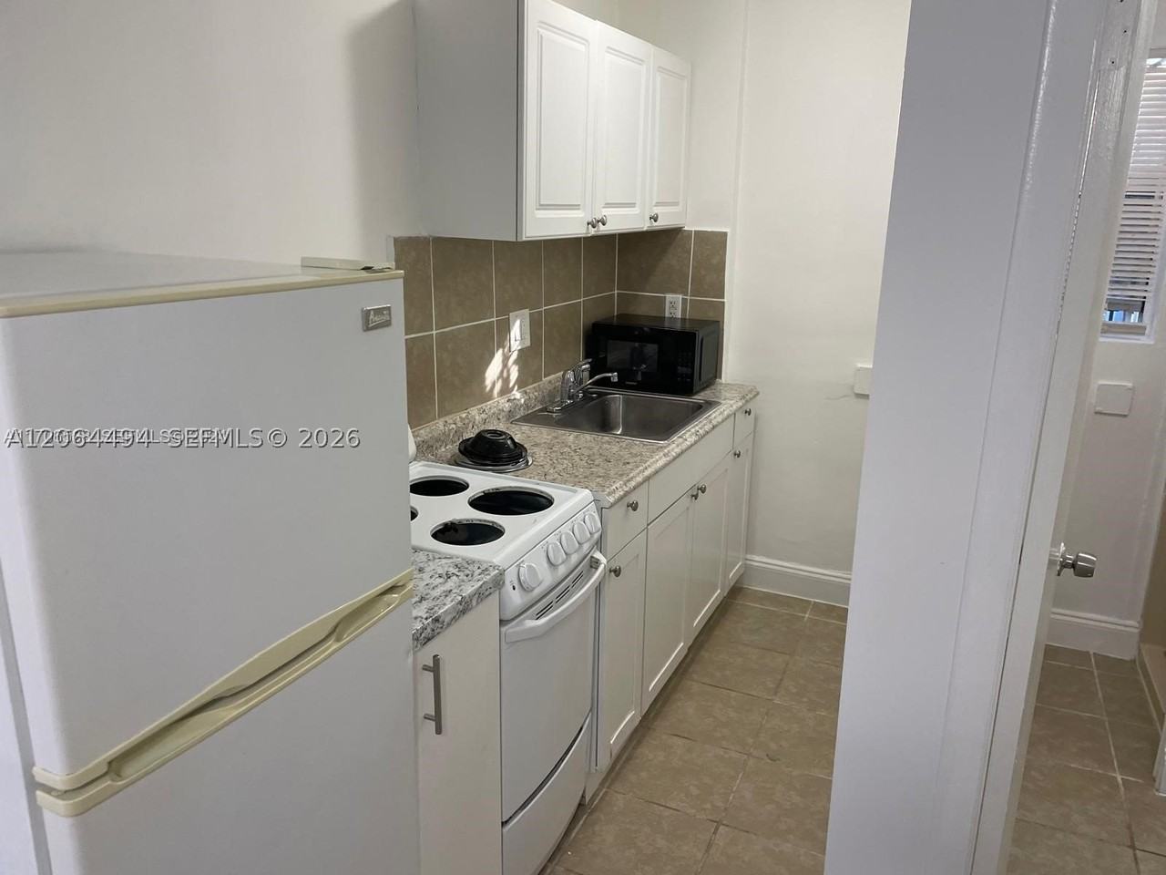 15530 Sw 308th St #D - Photo 7 of 9